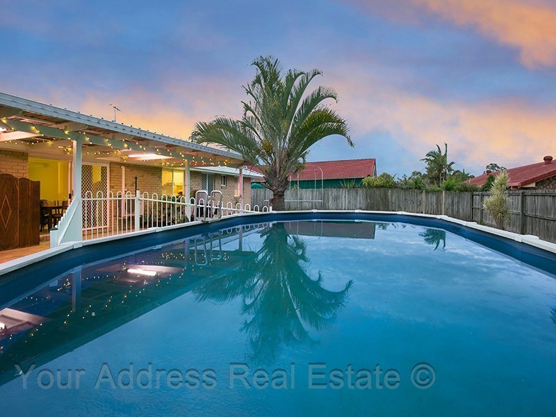 4 Gingko Crescent, Regents Park QLD 4118