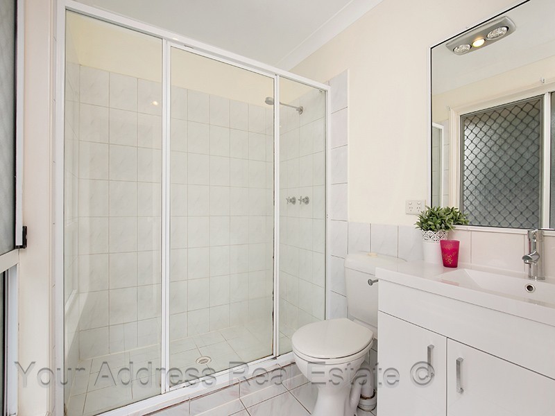 52 Fifth Avenue, Berrinba QLD 4117