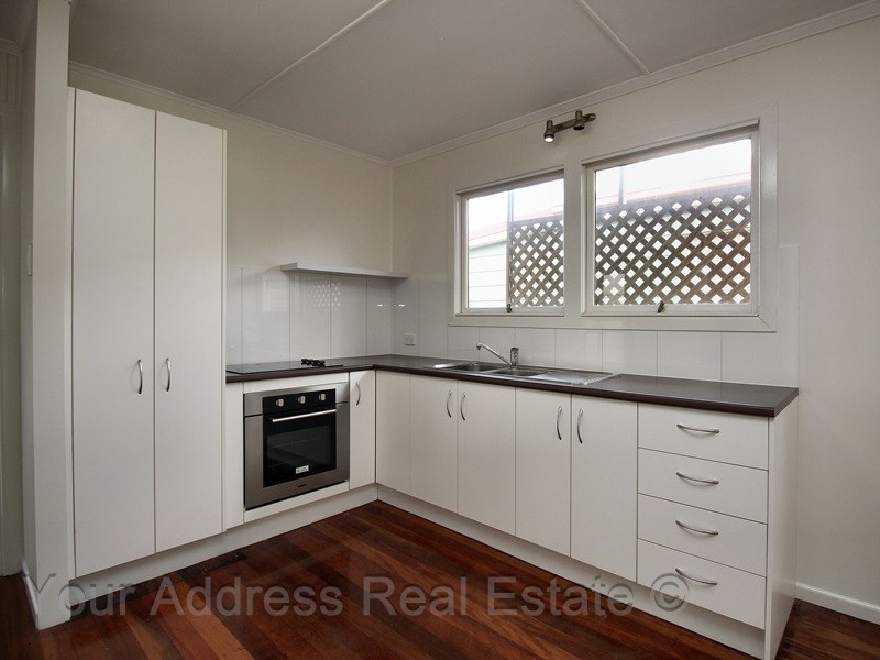 79 Hoff Street, Mount Gravatt East QLD 4122