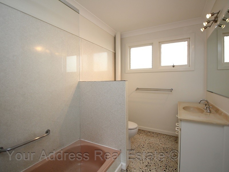 79 Hoff Street, Mount Gravatt East QLD 4122