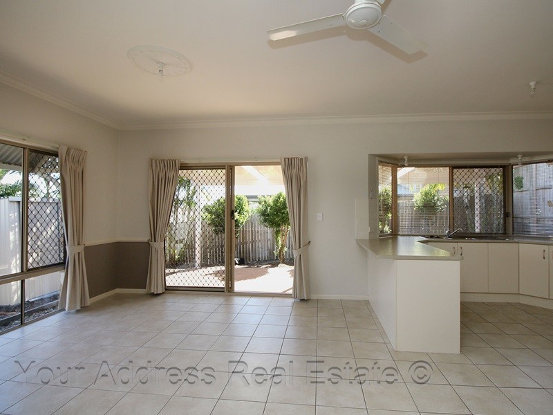 28 Jasmina Parade, Waterford QLD 4133