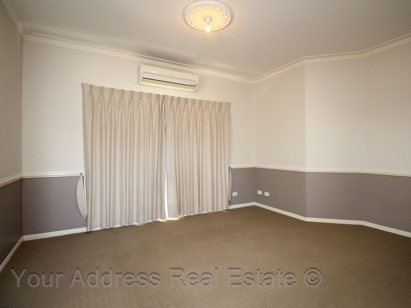 28 Jasmina Parade, Waterford QLD 4133