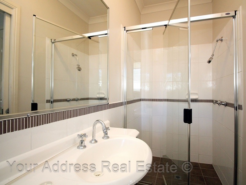 28 Jasmina Parade, Waterford QLD 4133