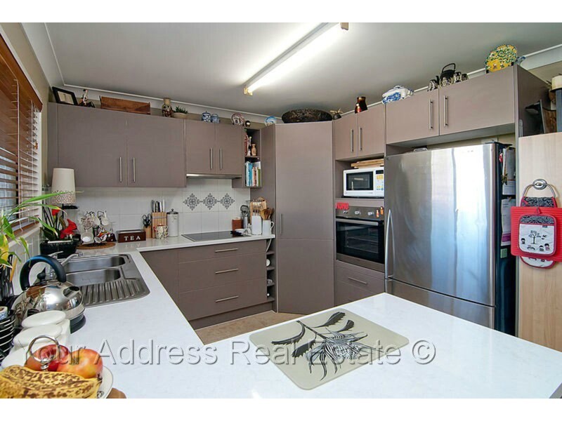 34 Redgum Drive, Regents Park QLD 4118