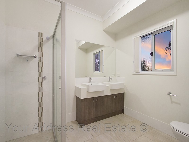 239-241 Caswell Road, Woodhill QLD 4285