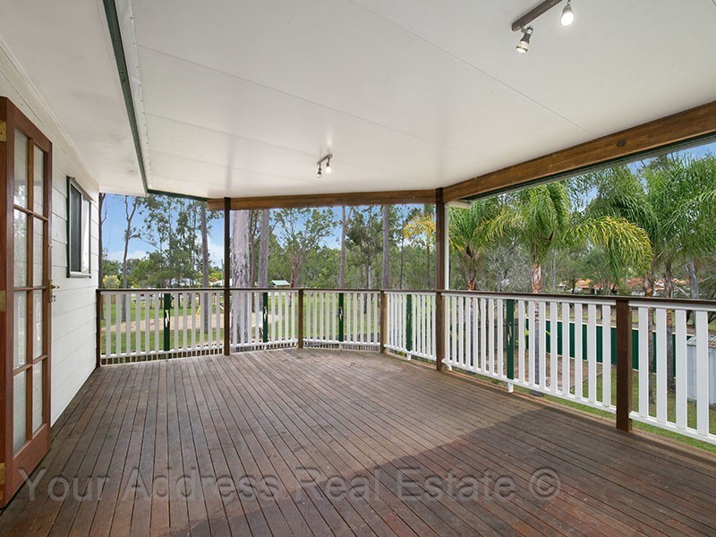 12 Rhodes Street, Loganlea QLD 4131