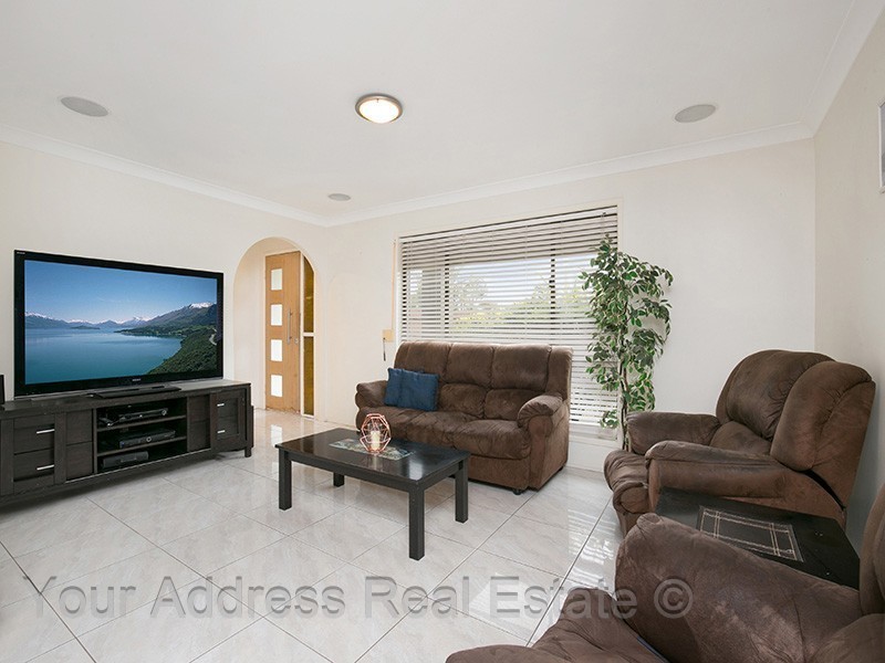 24 Adam Street, Browns Plains QLD 4118