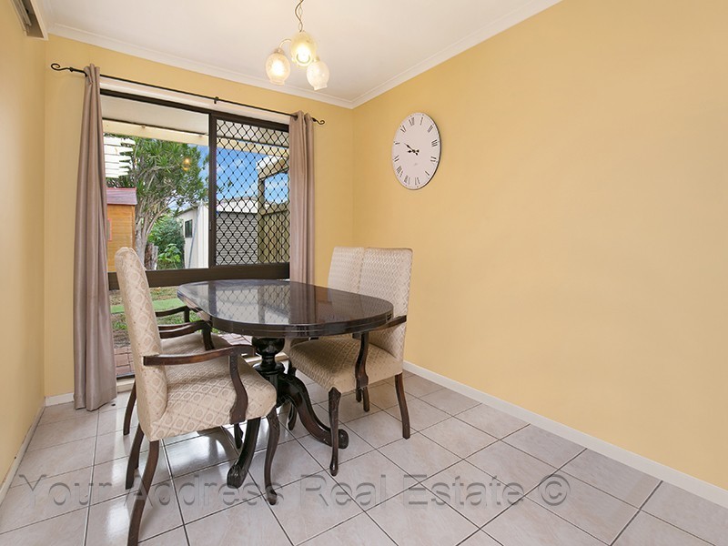 6 Aspen Court, Regents Park QLD 4118