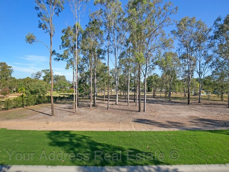 16 Edwinstowe Avenue, Forestdale QLD 4118
