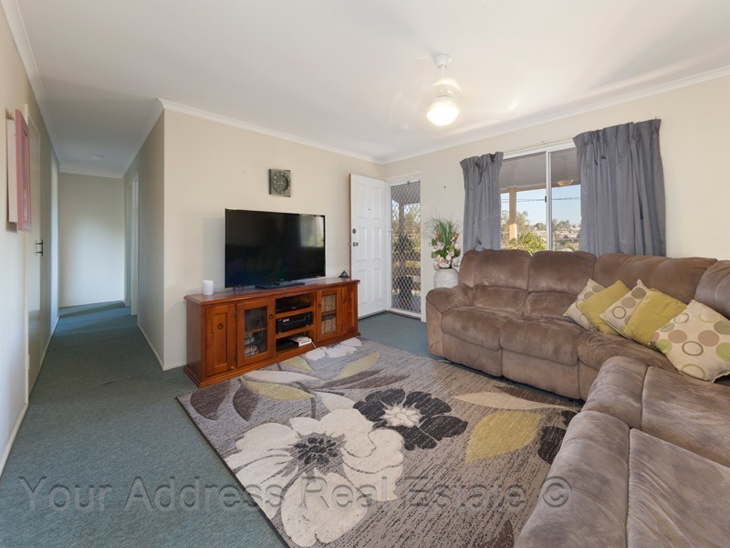 24 Cosway Street, Hillcrest QLD 4118