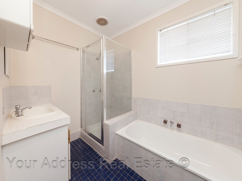 24 Cosway Street, Hillcrest QLD 4118