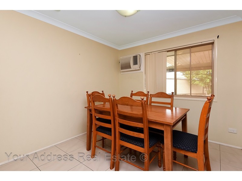 4 Bowood Court, Berrinba QLD 4117