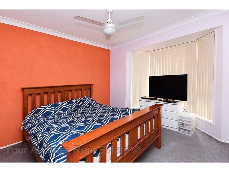4 Bowood Court, Berrinba QLD 4117
