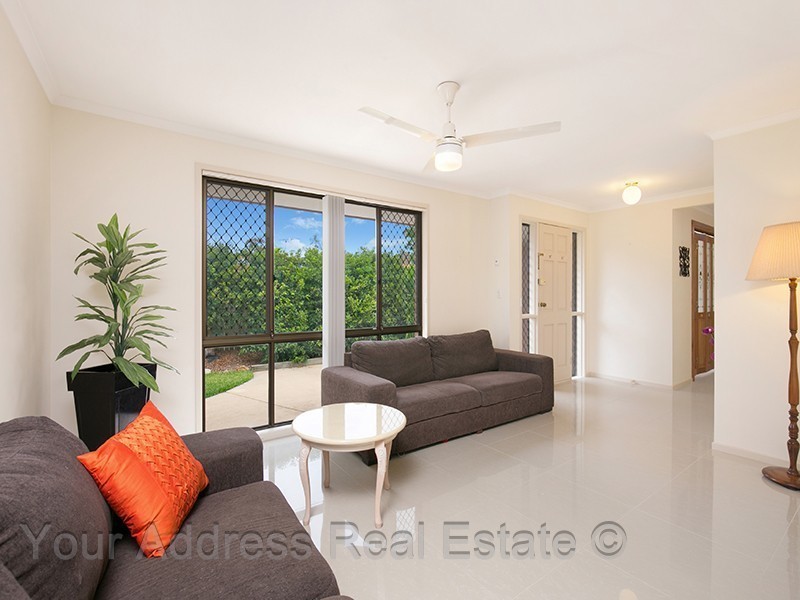 116 Emerald Drive, Regents Park QLD 4118