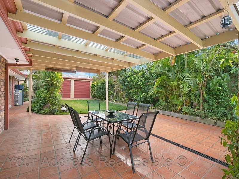 116 Emerald Drive, Regents Park QLD 4118