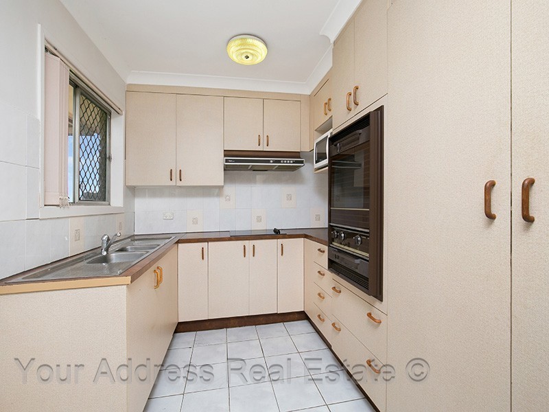 11 Bank Street, Browns Plains QLD 4118