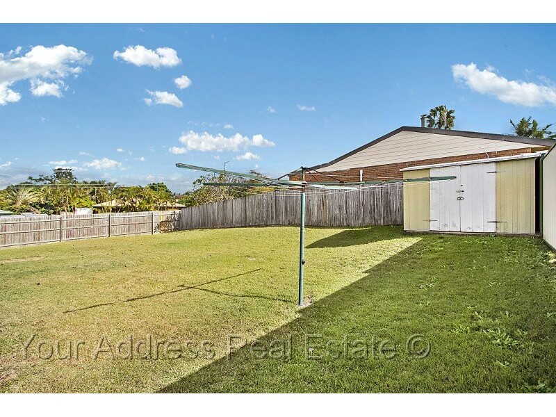 1 Cygnus Court, Regents Park QLD 4118