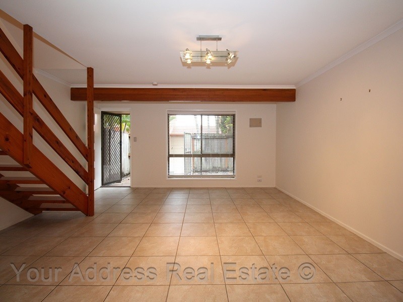 31/111 Barbaralla Drive, Springwood QLD 4127