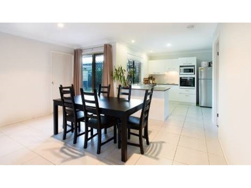 7 Filbert Court, Crestmead QLD 4132