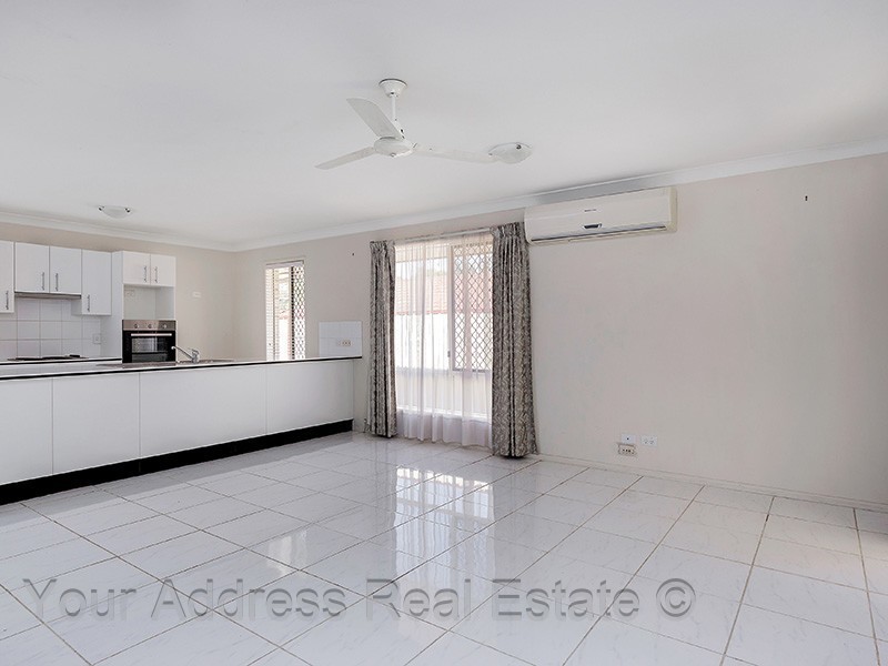 33 Cambridge Street, Boronia Heights QLD 4124