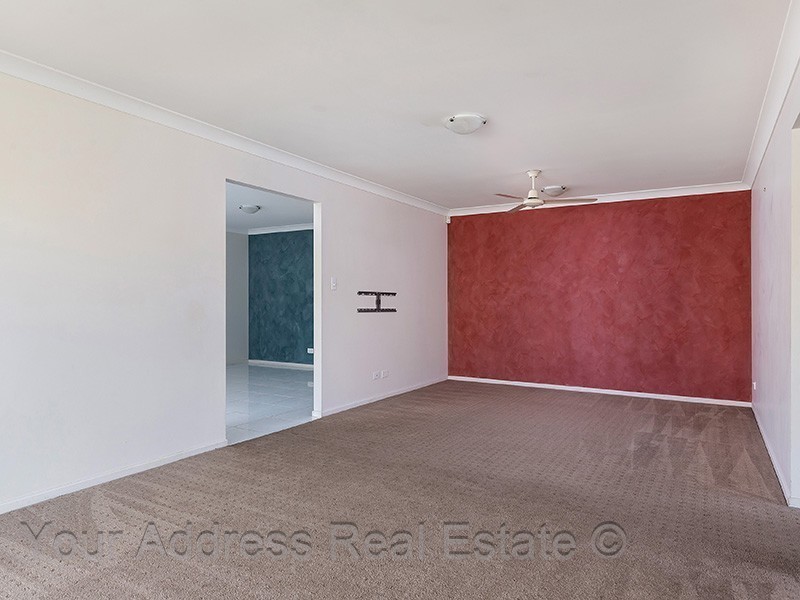 33 Cambridge Street, Boronia Heights QLD 4124