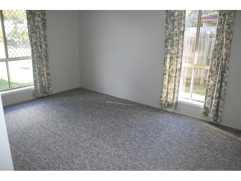 60 Avonmore Street, Edens Landing QLD 4207