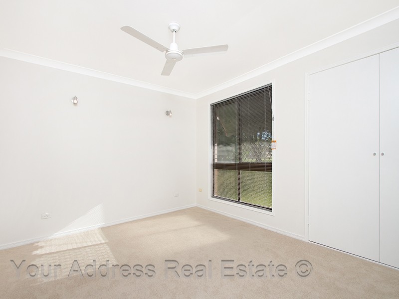 9 Pavon Street, Regents Park QLD 4118