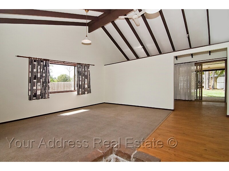57 Estramina Road, Regents Park QLD 4118