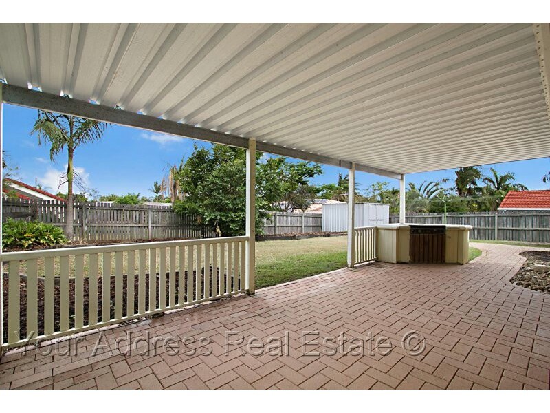 9 Indica Crescent, Regents Park QLD 4118