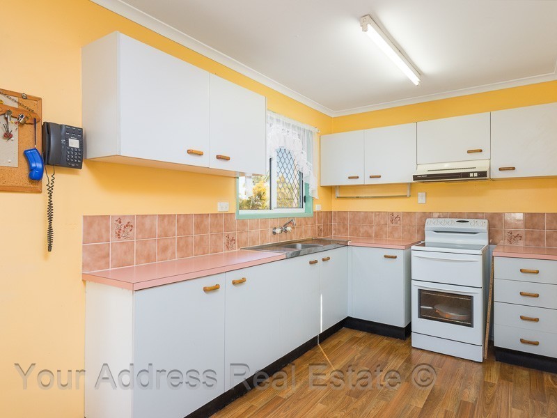 21 Whitcomb Street, Hillcrest QLD 4118