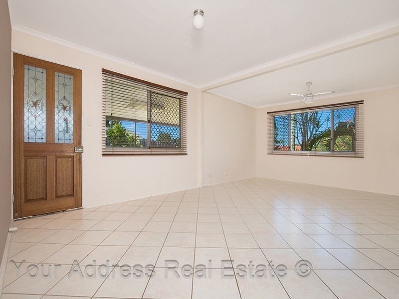 7 Strathallen Drive, Boronia Heights QLD 4124