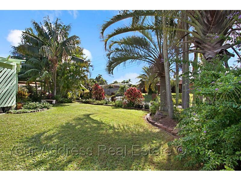 2 Cygnus Court, Regents Park QLD 4118