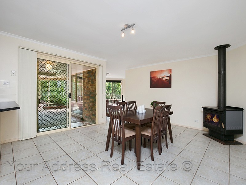 102-104 Chloe Drive, Munruben QLD 4125