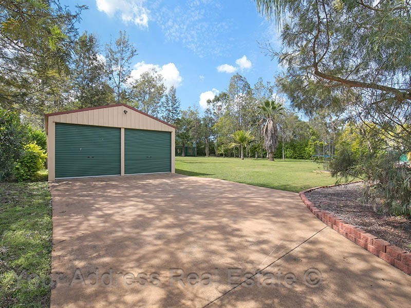 102-104 Chloe Drive, Munruben QLD 4125