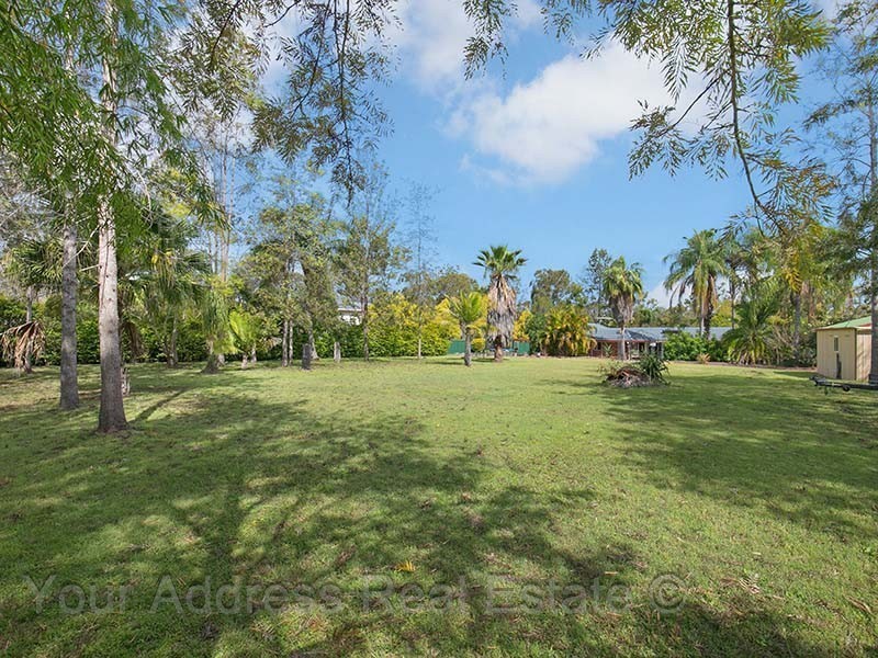 102-104 Chloe Drive, Munruben QLD 4125