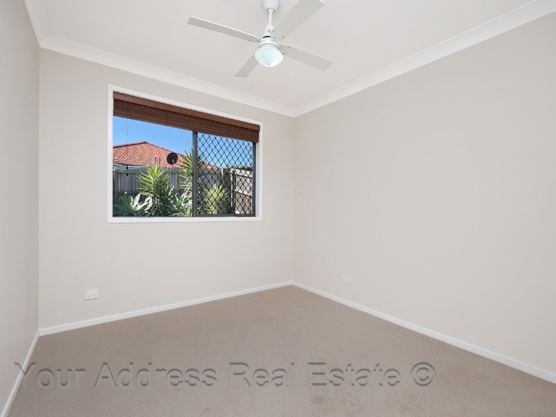 9 Cinear Court, Regents Park QLD 4118