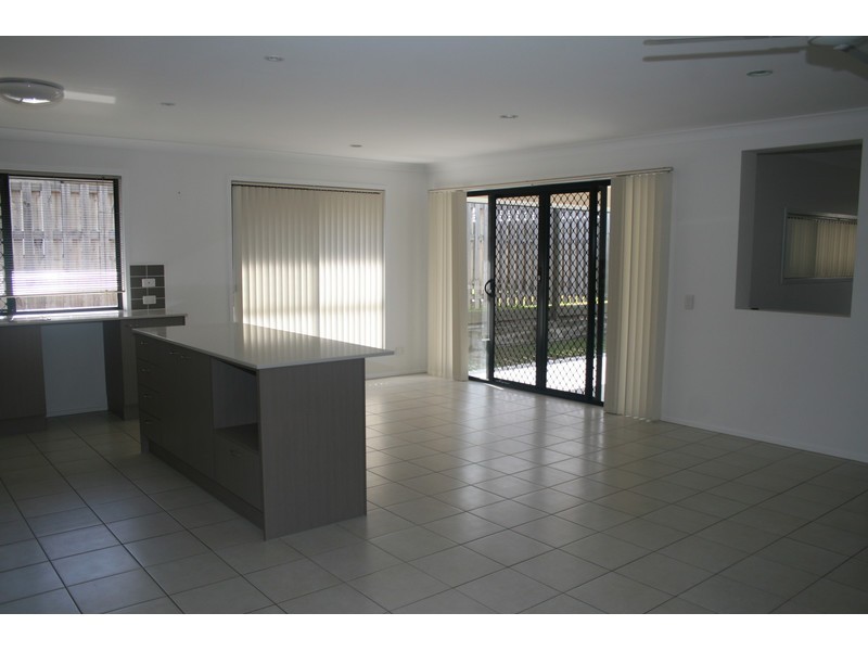 24 Flametree Street, Berrinba QLD 4117