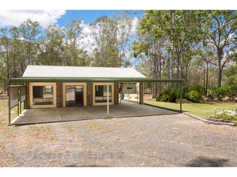 4 McPherson Road, Chambers Flat QLD 4133