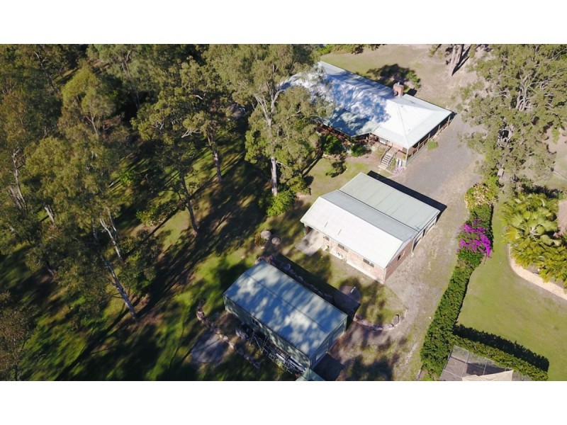 4 McPherson Road, Chambers Flat QLD 4133