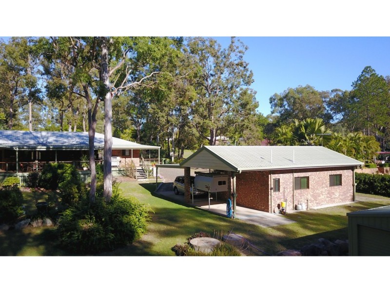 4 McPherson Road, Chambers Flat QLD 4133