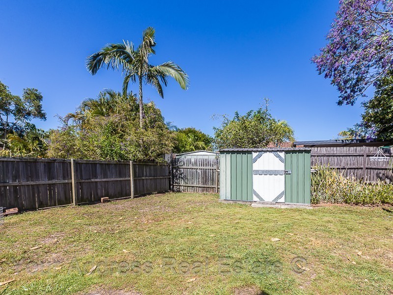 2 Corsloot Street, Regents Park QLD 4118
