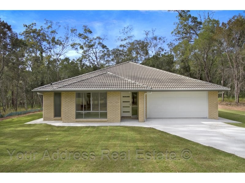 620 Middle Road, Greenbank QLD 4124