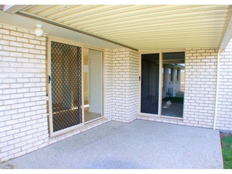 16 James Street, Crestmead QLD 4132