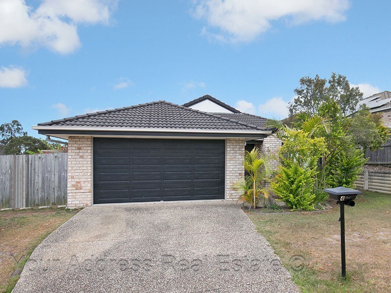 4 Selina Court, Marsden QLD 4132