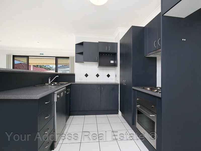 4 Selina Court, Marsden QLD 4132