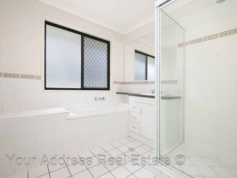 4 Selina Court, Marsden QLD 4132