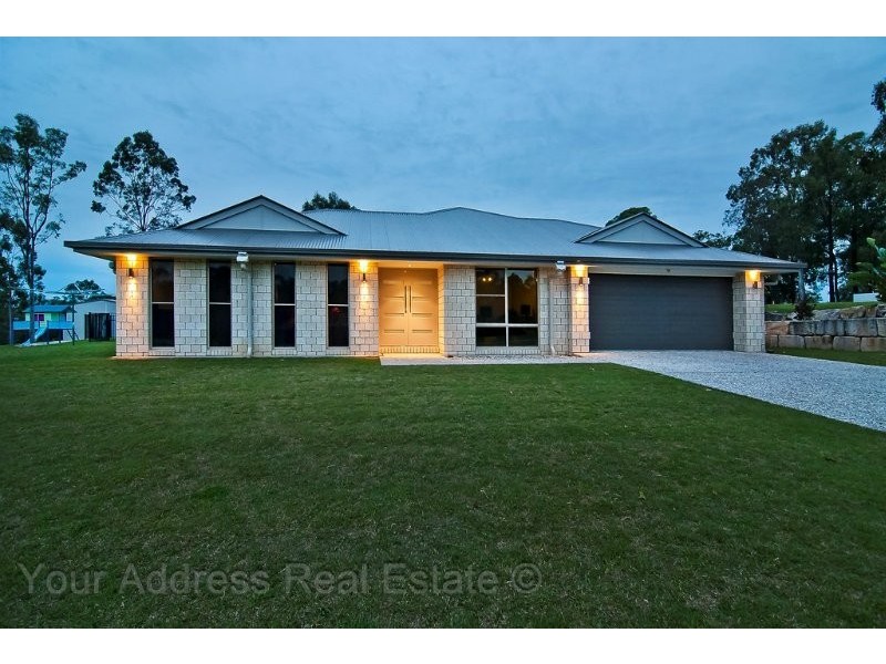 3 Anita Court, Greenbank QLD 4124