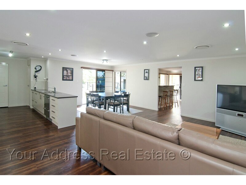 3 Anita Court, Greenbank QLD 4124