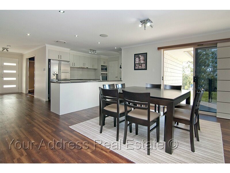 3 Anita Court, Greenbank QLD 4124