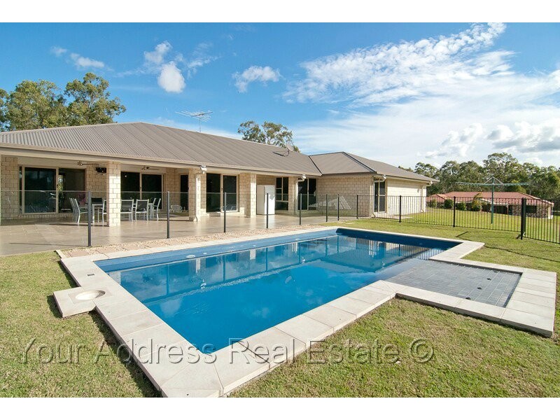 3 Anita Court, Greenbank QLD 4124